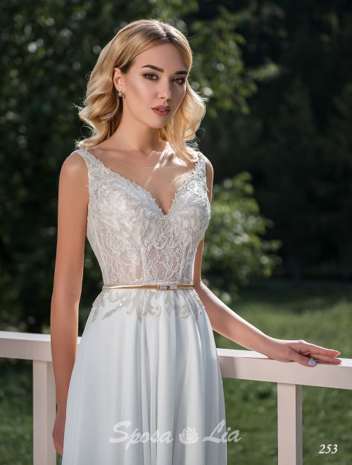 https://www.sposa-lia.com/images/stories/virtuemart/product/253       (2).jpg